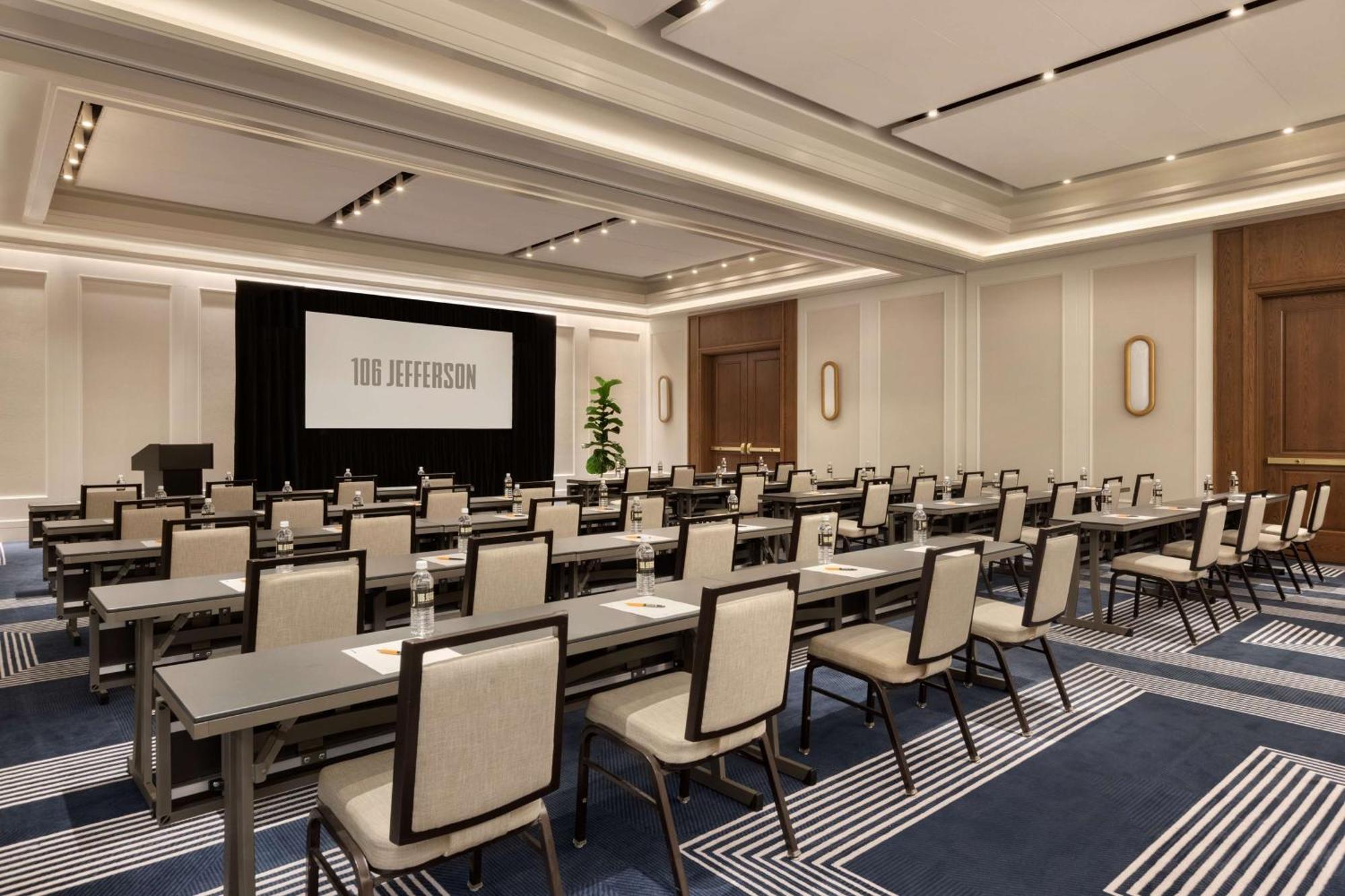 106 Jefferson Huntsville, Curio Collection By Hilton מראה חיצוני תמונה